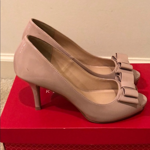 KELLY & KATIE: Nude Peep Toe Heels - Picture 2 of 8